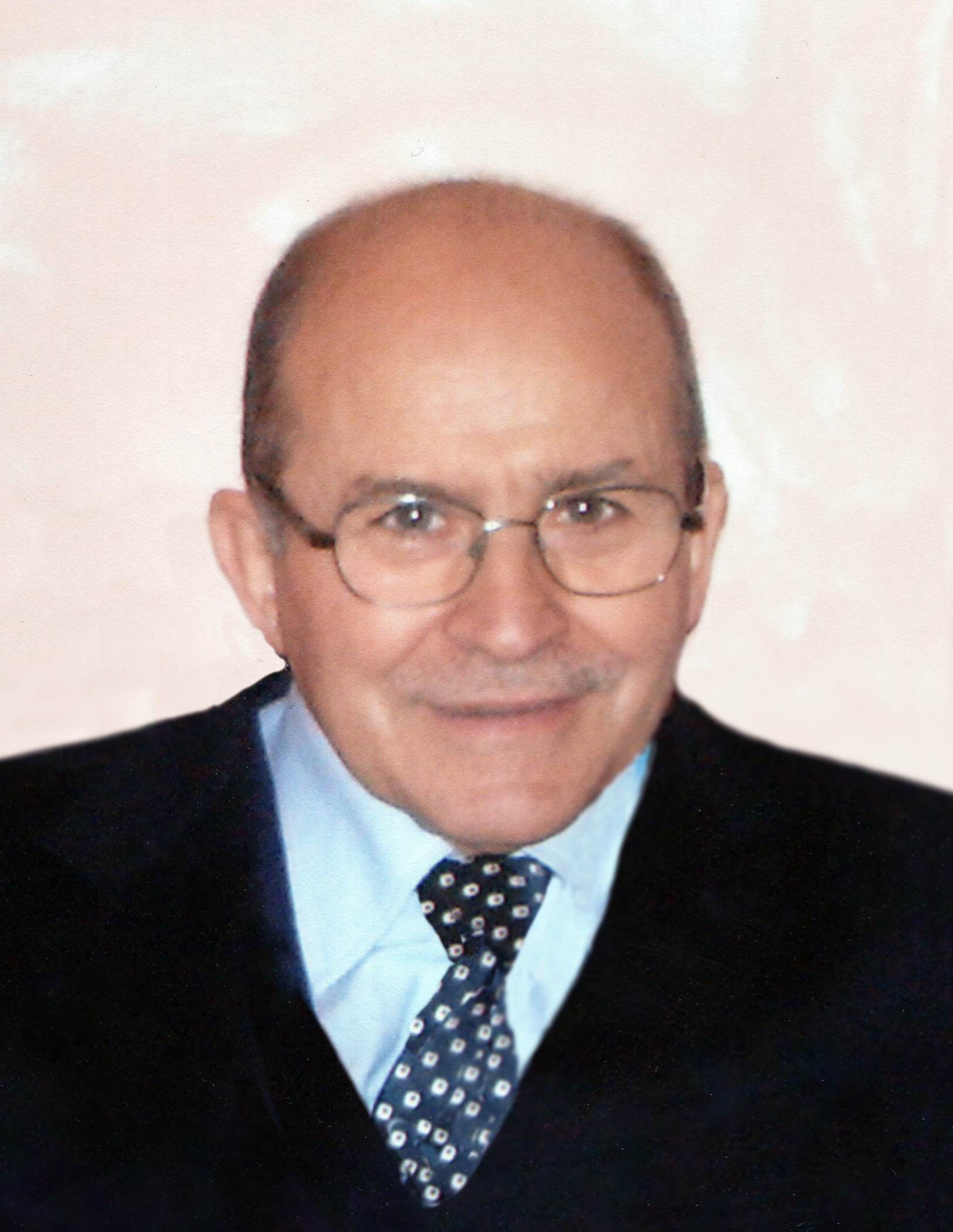 ERNESTO RESTAINO